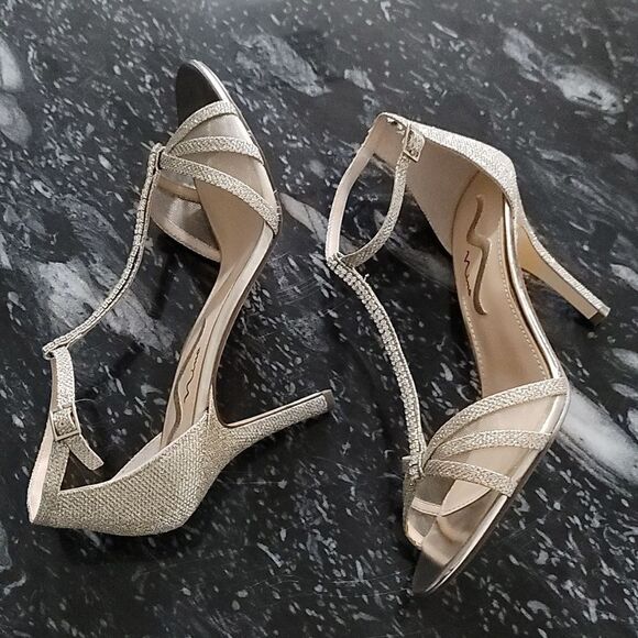 BRAND NEW NINA STRAPPY HEEL SPARKLE&SHINE OPEN TOE SANDAL - Picture 13 of 15